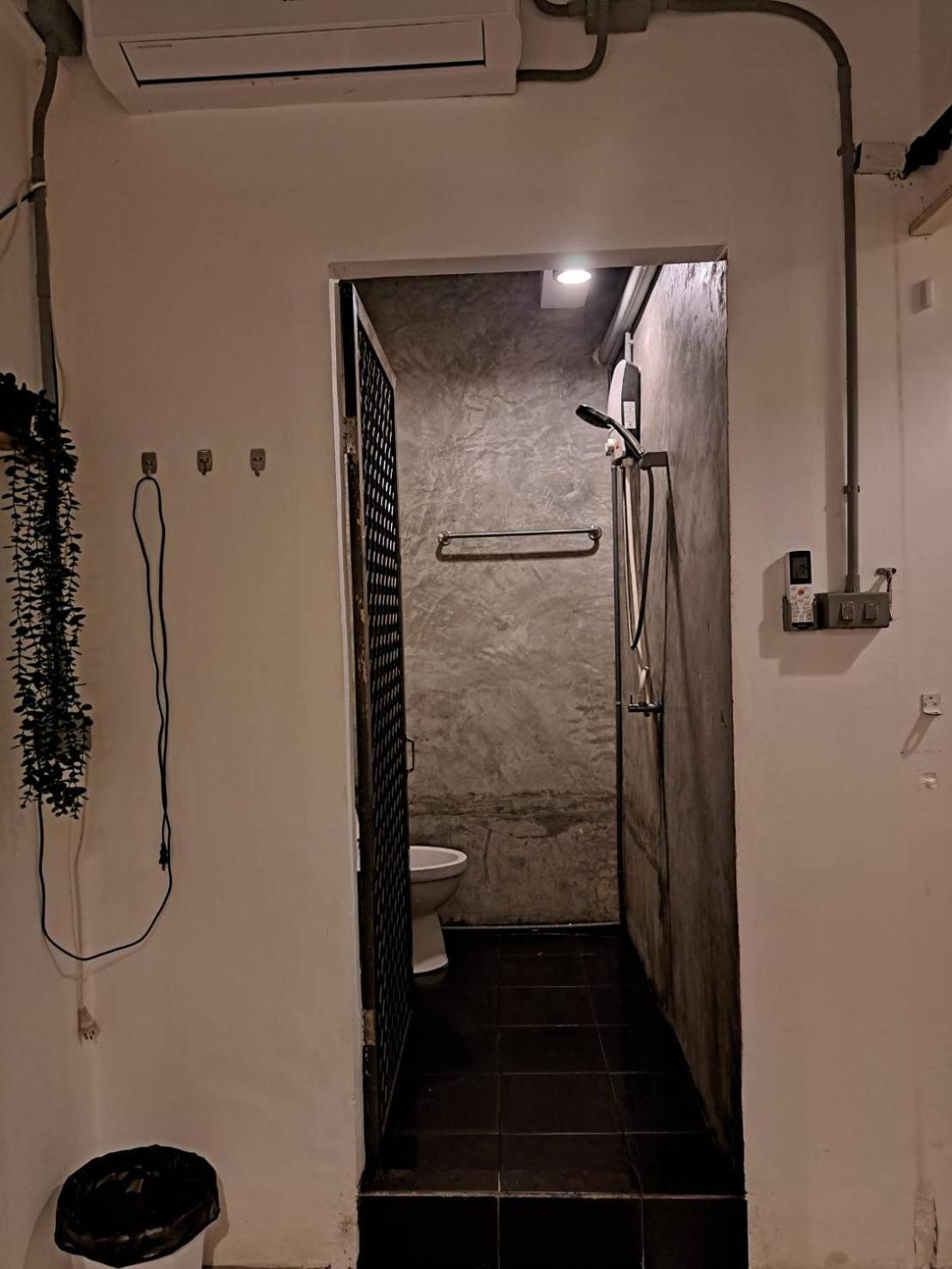8 Sleeper Street Guesthouse Krabi town Εξωτερικό φωτογραφία
